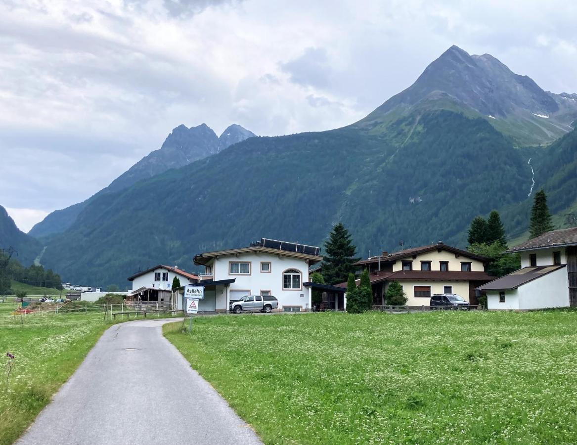 Ferienapart Bergstille แลงเงนเฟลด์ ภายนอก รูปภาพ